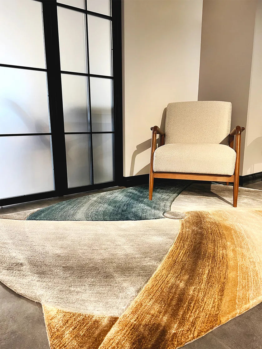 Glossy Finish Viscose & Wool Carpet & Rug